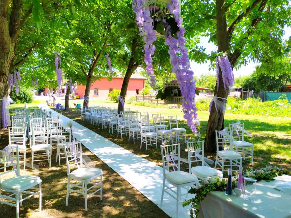 Agriturismo Corte Dei Landi Cade Eksteriør bilde