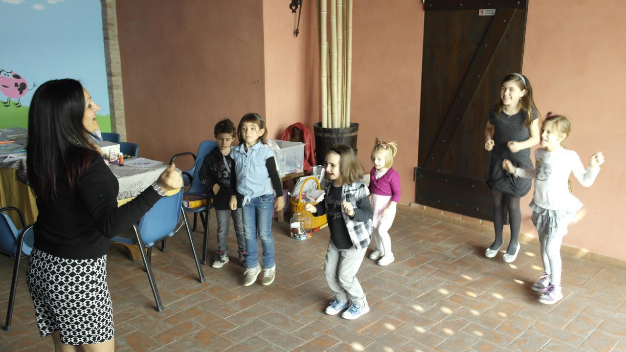 Agriturismo Corte Dei Landi Cade Eksteriør bilde